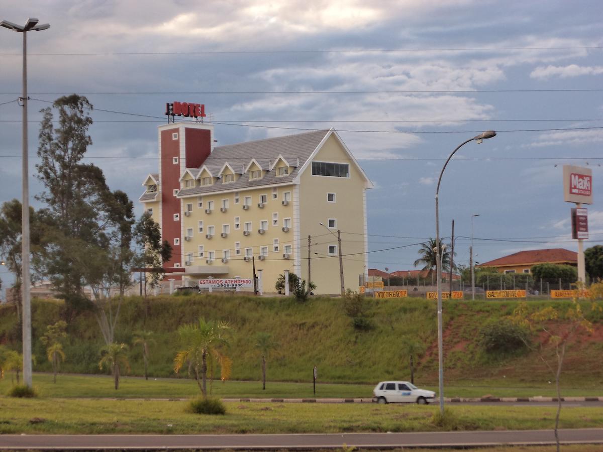 Godoy Palace Hotel Ltda Me 普鲁登特总统城 外观 照片